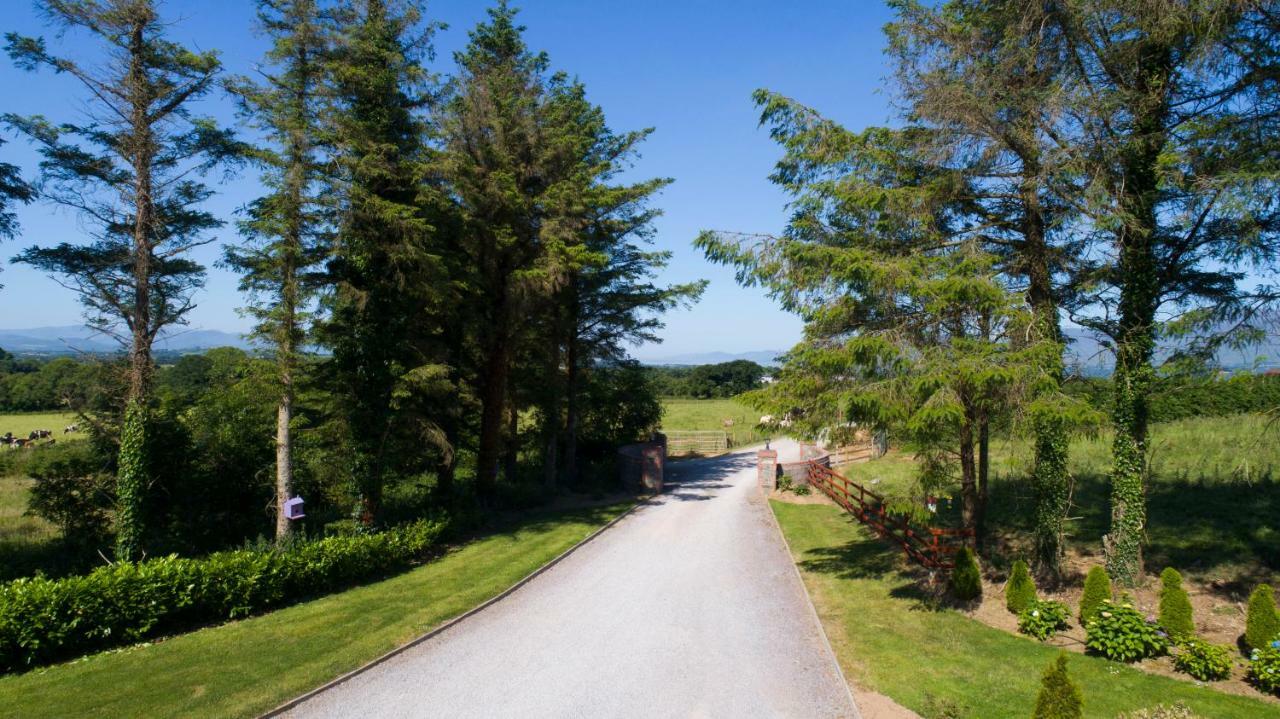 Inch View Lodge Milltown  Exterior photo